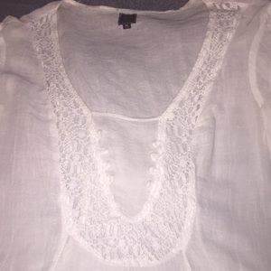 Crocheted and Linen Boho Top with flared sleeves